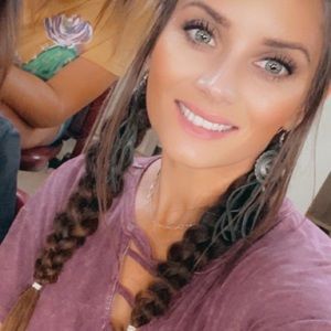 Meet your Posher, Addie